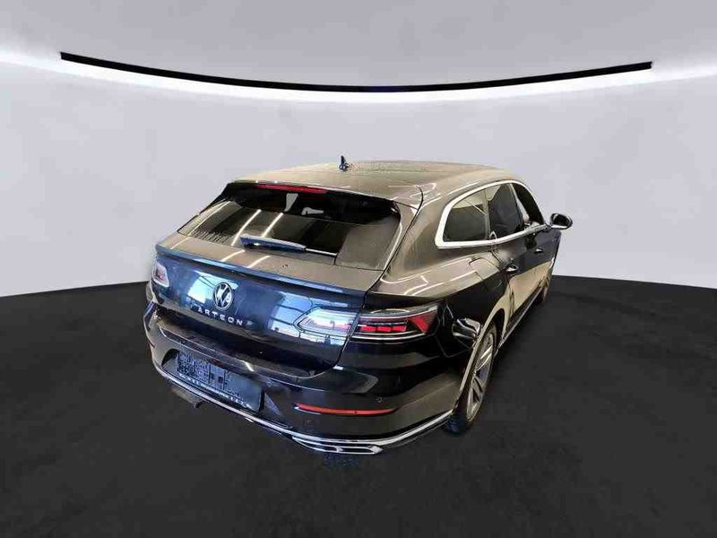 Volkswagen Arteon Shooting Brake 2.0 TSI R-Line — zdjęcie 13