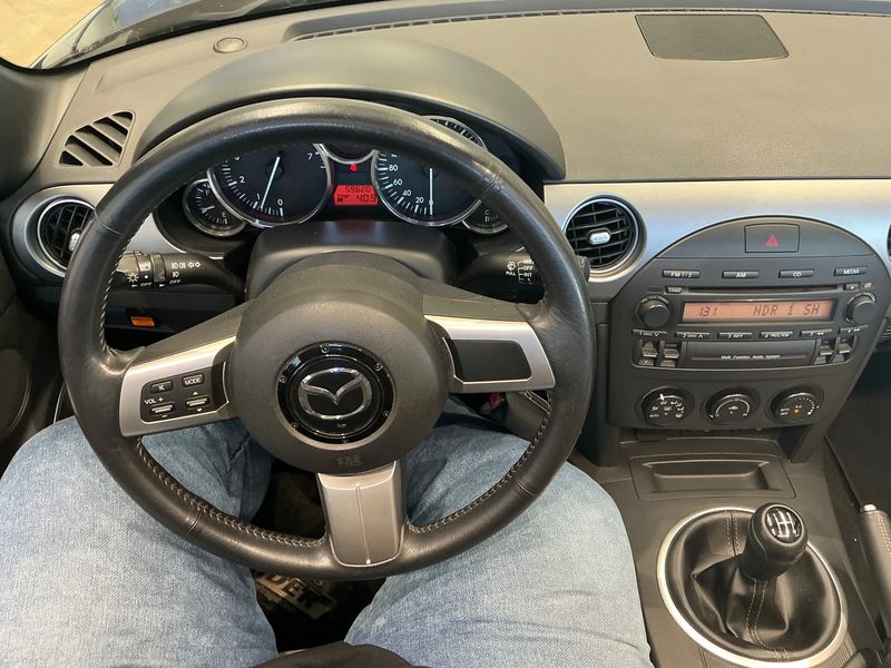 Mazda MX-5 1.8 Mithra — zdjęcie 12