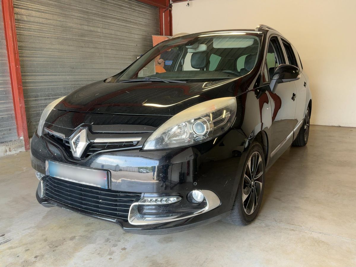 Renault Grand 2015 — photo 1