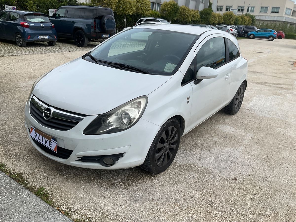 Opel Corsa 2011