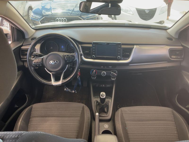 Kia Stonic 1.4 LPG Style — zdjęcie 12