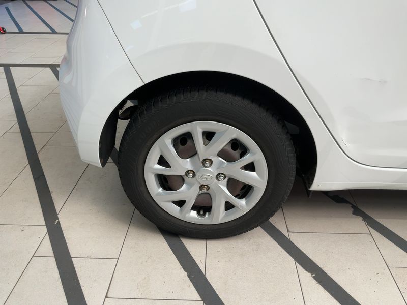 Hyundai i10 1.0 Trend 2018 – снимка 9