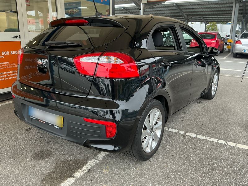 Kia Rio 1.2 Active — zdjęcie 6