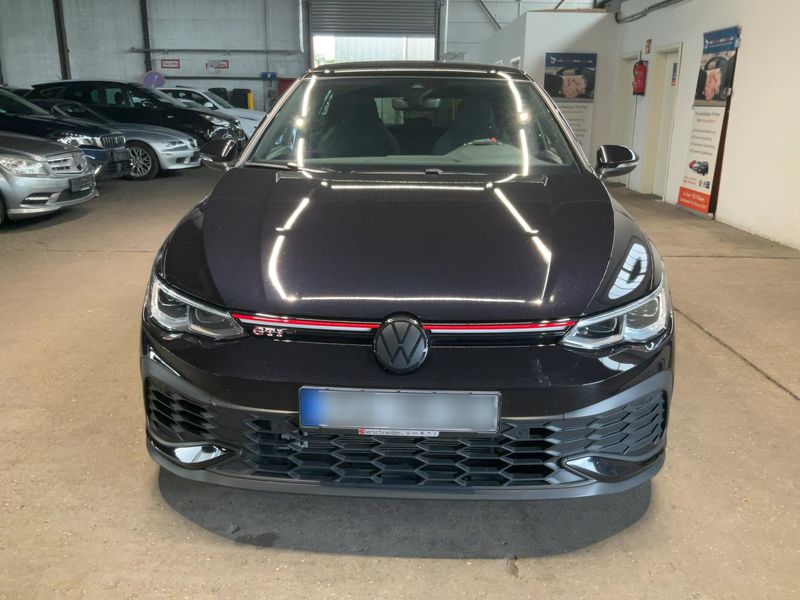 Volkswagen Golf VIII 2.0 TSI GTI Clubsport — zdjęcie 9