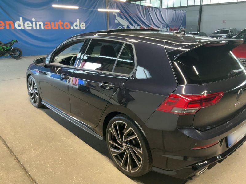 Volkswagen Golf VIII 2.0 TSI GTI Clubsport — zdjęcie 3