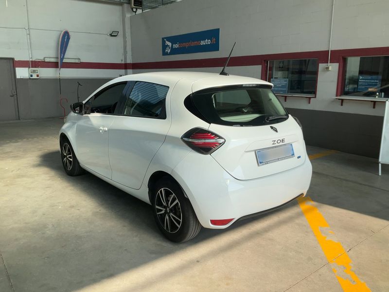 Renault Zoe electric drive 51 kW Life — zdjęcie 3