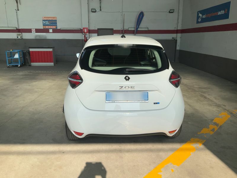 Renault Zoe electric drive 51 kW Life — zdjęcie 5