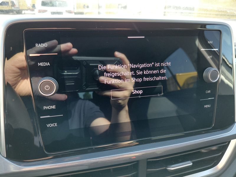 Volkswagen T-Roc 1.0 TSI Style 2025 – снимка 13