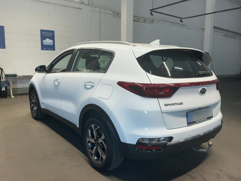 Kia Sportage 1.6 TGDI Vision 4WD — zdjęcie 3