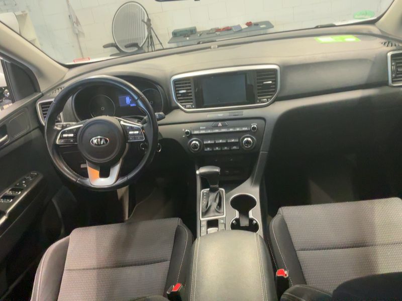 Kia Sportage 1.6 TGDI Vision 4WD — zdjęcie 12