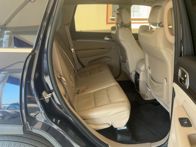 Jeep Grand Cherokee 3.0 CRD Limited — zdjęcie 14