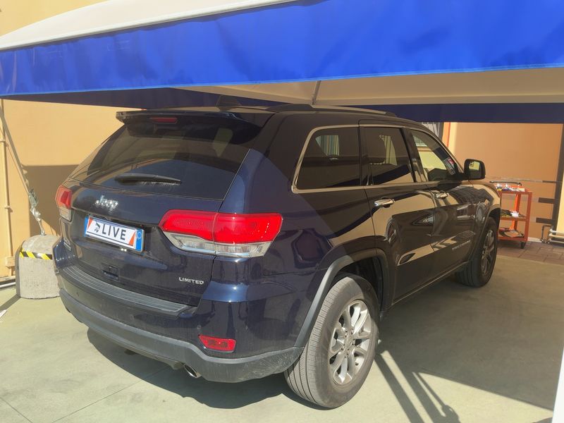 Jeep Grand Cherokee 3.0 CRD Limited — zdjęcie 6