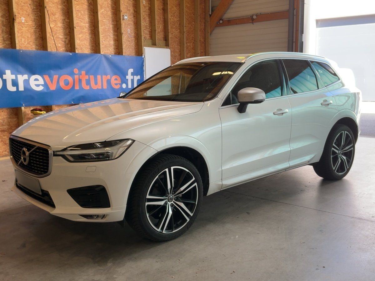 Volvo XC60 2018 — photo 1
