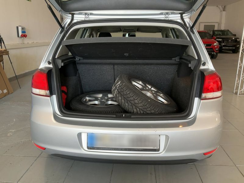 Volkswagen Golf VI 1.4 Trendline 2009 – снимка 16