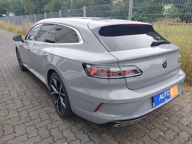 Volkswagen Arteon Shooting Brake 2.0 TSI R 4Motion — zdjęcie 3