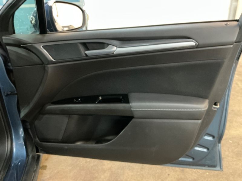 Ford Mondeo 2.0 TDCi EcoBlue Business Edition 2019 – снимка 26