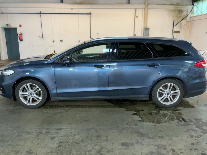 Ford Mondeo 2.0 TDCi EcoBlue Business Edition 2019 – снимка 4