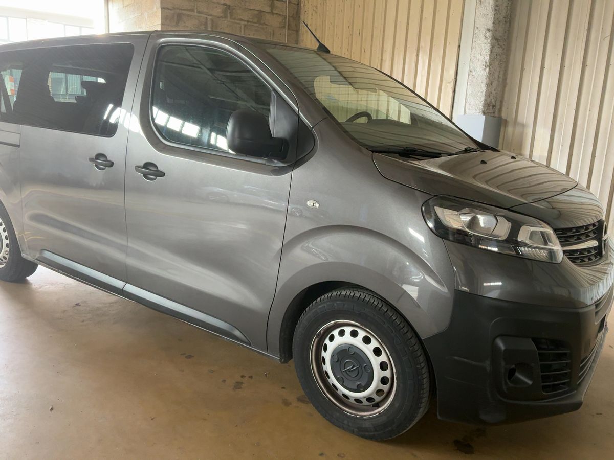Opel Vivaro 2021 — photo 13