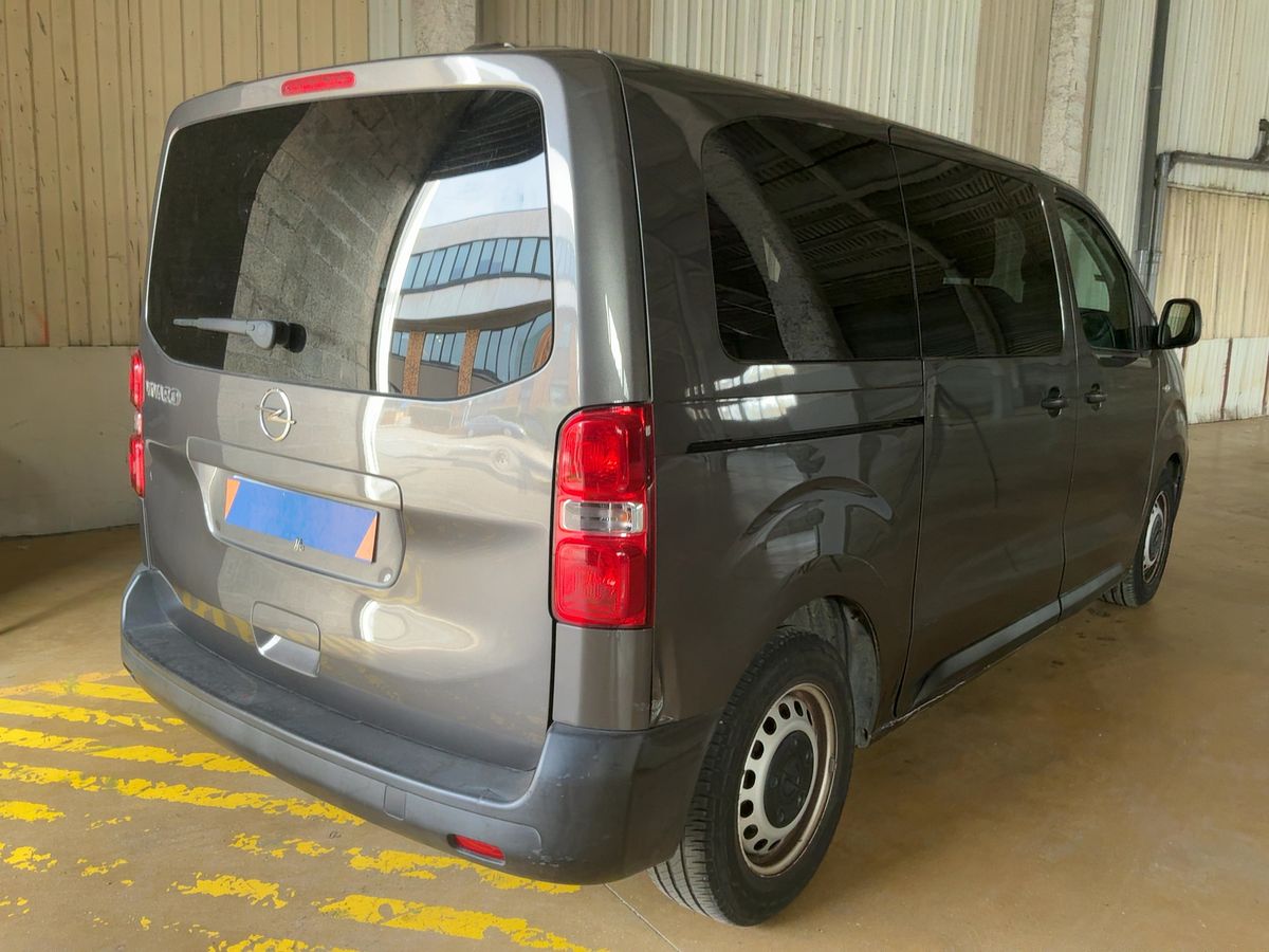 Opel Vivaro 2021 — photo 9