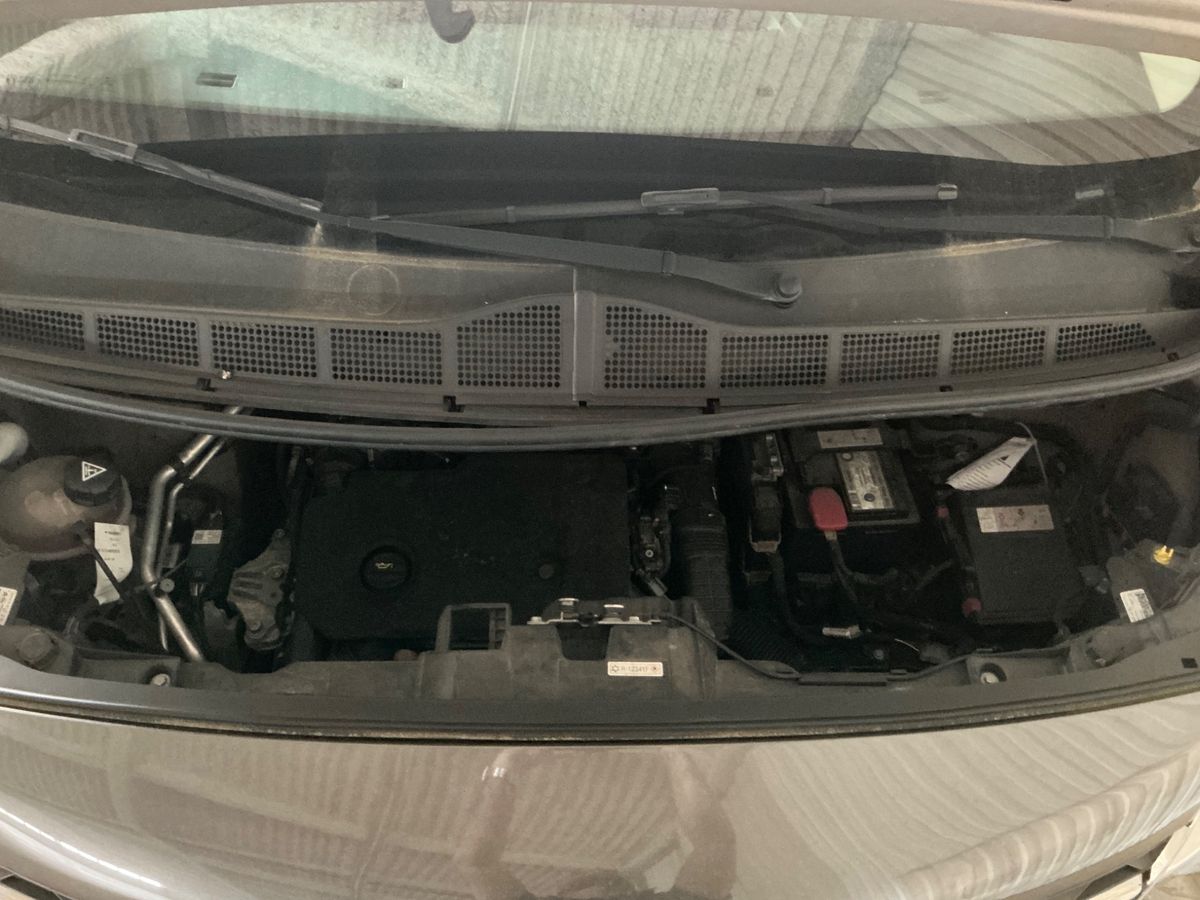 Opel Vivaro 2021 — photo 24