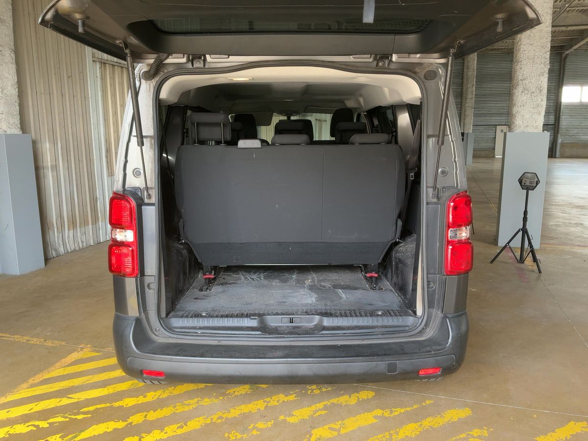 Opel Vivaro 2021 — photo 16