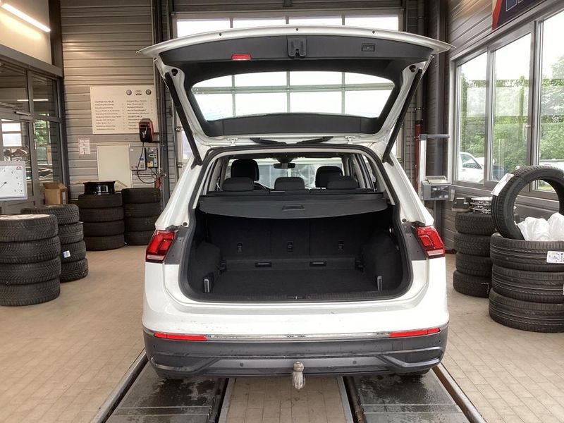 Volkswagen Tiguan Allspace 2.0 TDI Life — zdjęcie 8