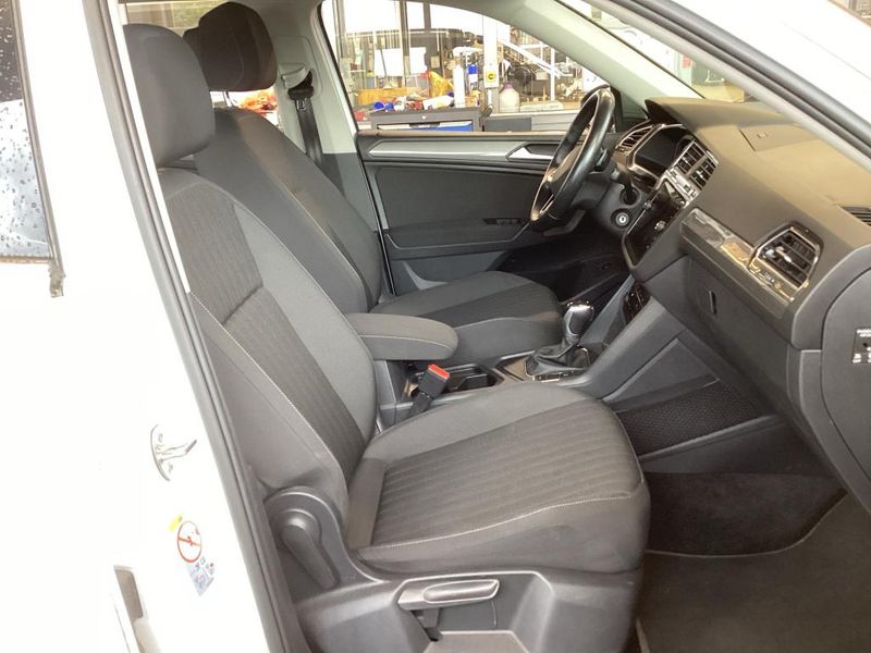 Volkswagen Tiguan Allspace 2.0 TDI Life — zdjęcie 9