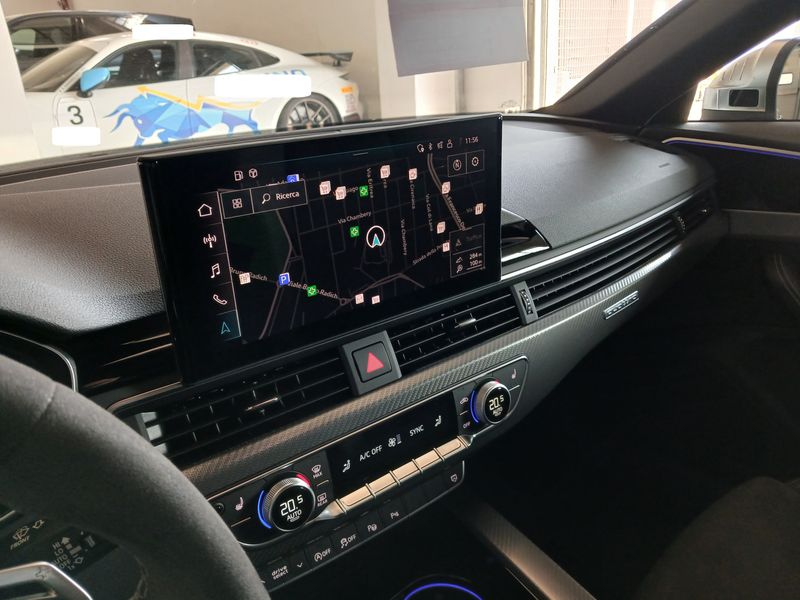 Audi RS 4 2.9 TFSI quattro — zdjęcie 13