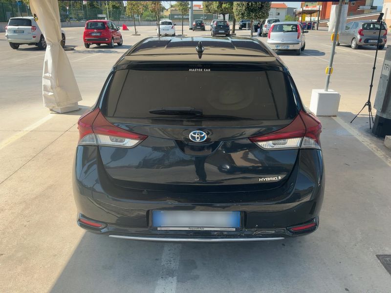 Toyota Auris 1.8 Hybrid Active — zdjęcie 5