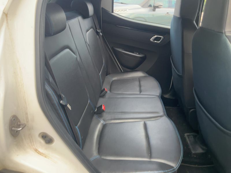 Dacia Spring electric drive 33 kW Business — zdjęcie 14