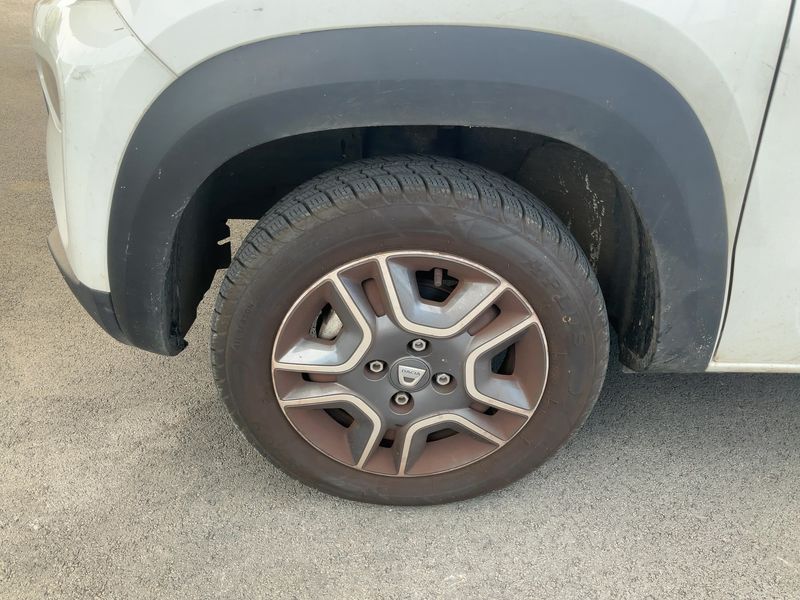 Dacia Spring electric drive 33 kW Business 2021 – снимка 3