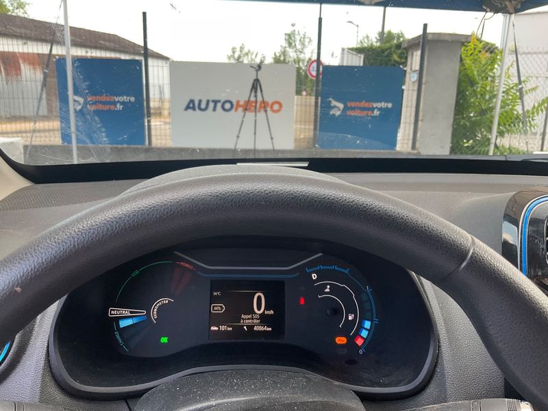 Dacia Spring electric drive 33 kW Business — zdjęcie 13