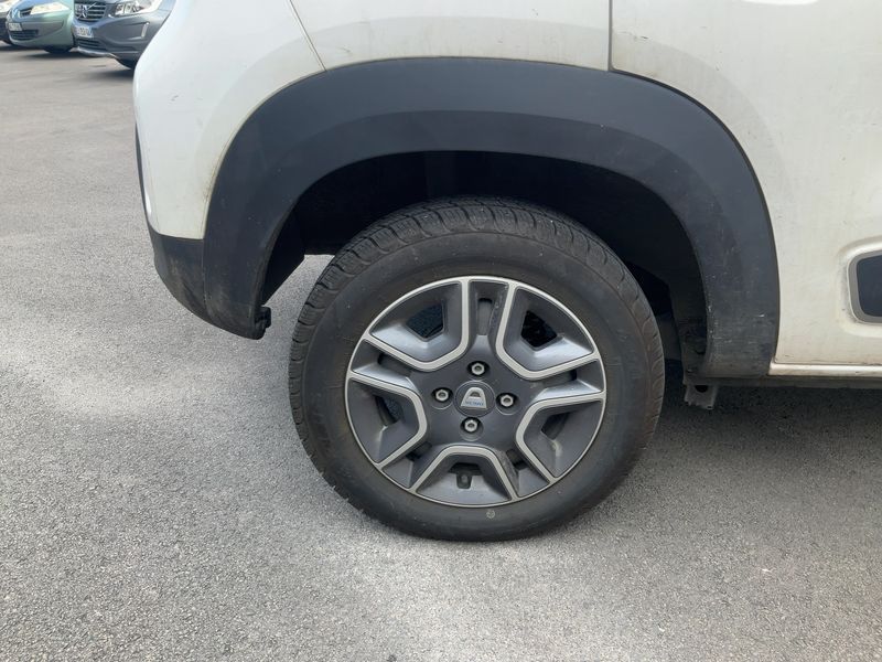Dacia Spring electric drive 33 kW Business 2021 – снимка 9