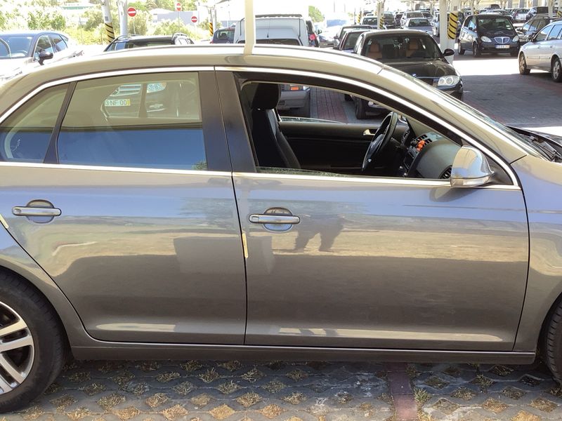 Volkswagen Jetta 1.6 TDI Comfortline — zdjęcie 7