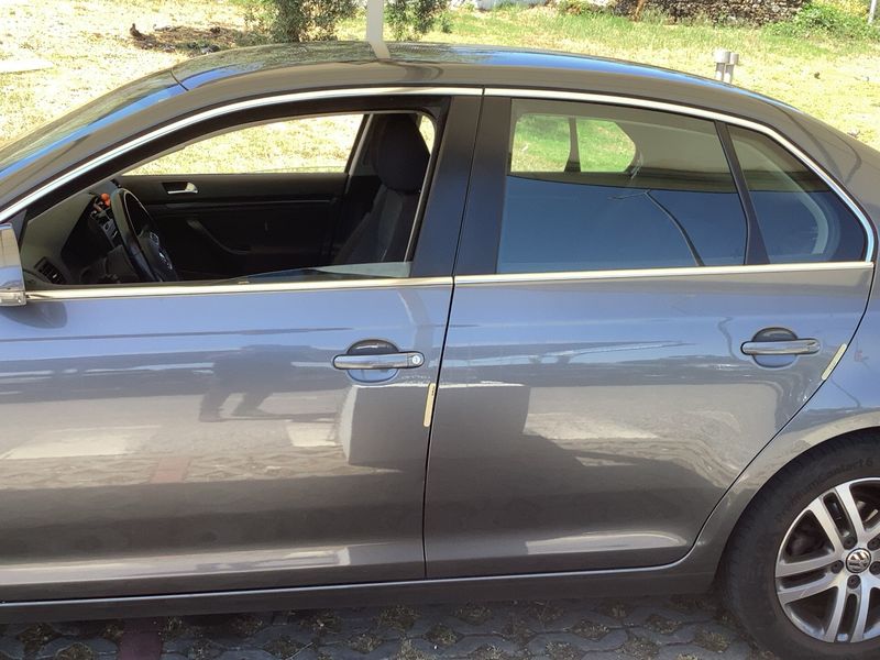 Volkswagen Jetta 1.6 TDI Comfortline — zdjęcie 4