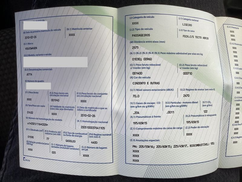 Volkswagen Jetta 1.6 TDI Comfortline — zdjęcie 16