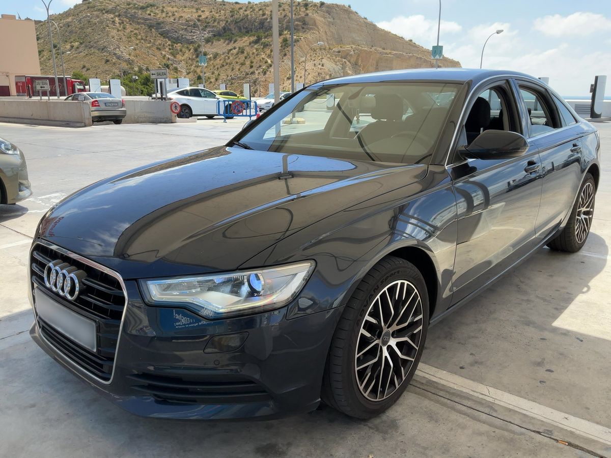 Audi A6 2015 — photo 1