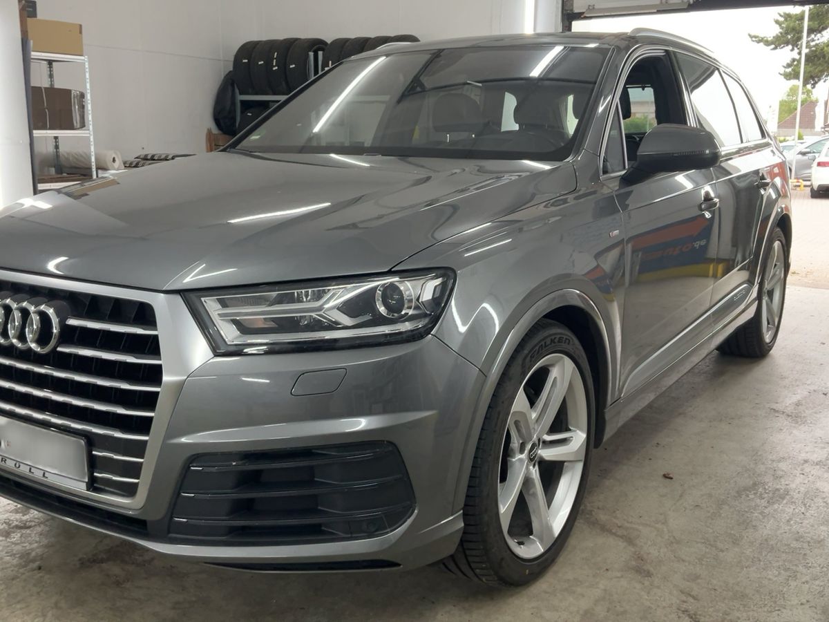 Audi Q7 2016