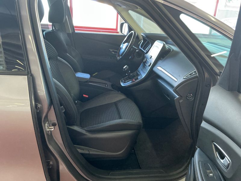 Renault Scenic 1.5 dCi Energy Zen — zdjęcie 3