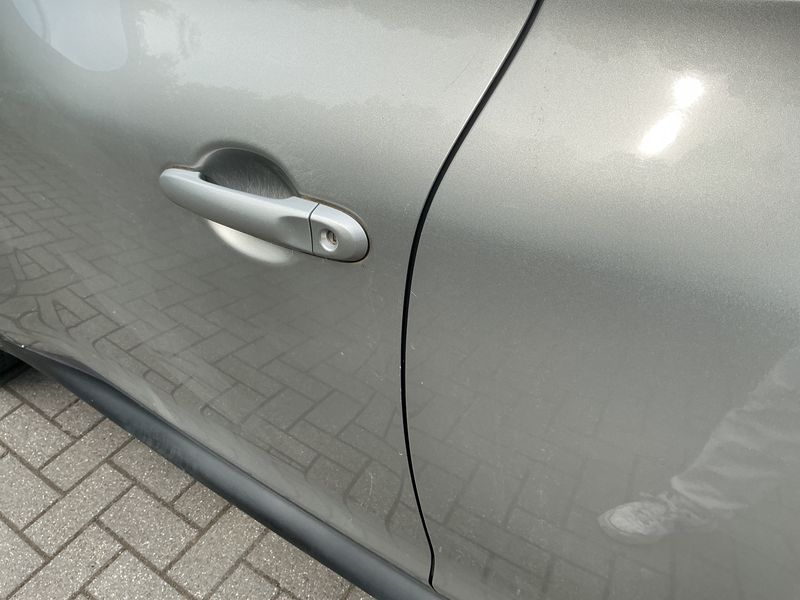 Nissan Juke 1.6 Acenta 2013 – снимка 27