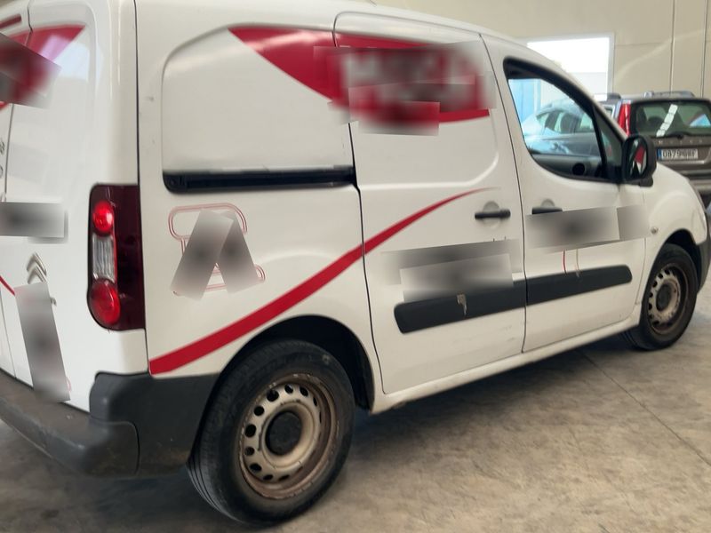 Citroen Berlingo 1.6 Blue-HDi L1 2019 – снимка 8