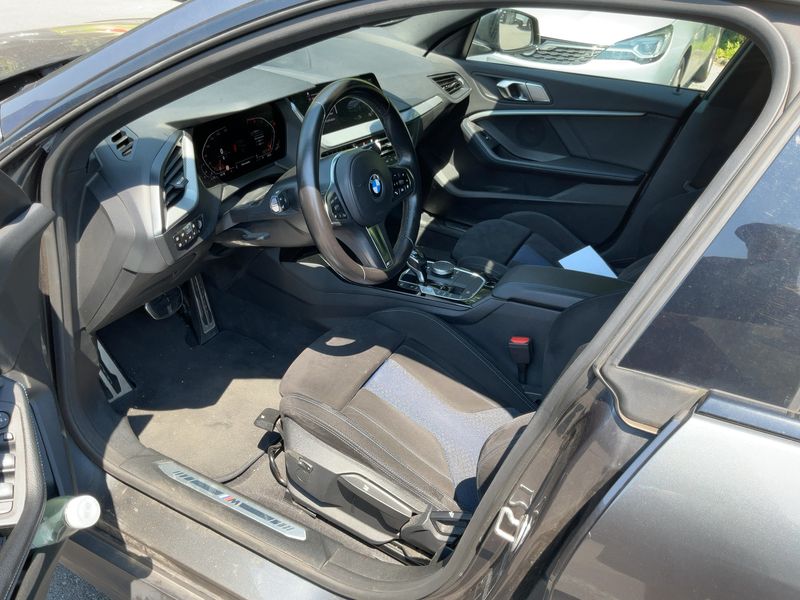 BMW 2er 218i Gran Coupe M Sport 2021 – снимка 16