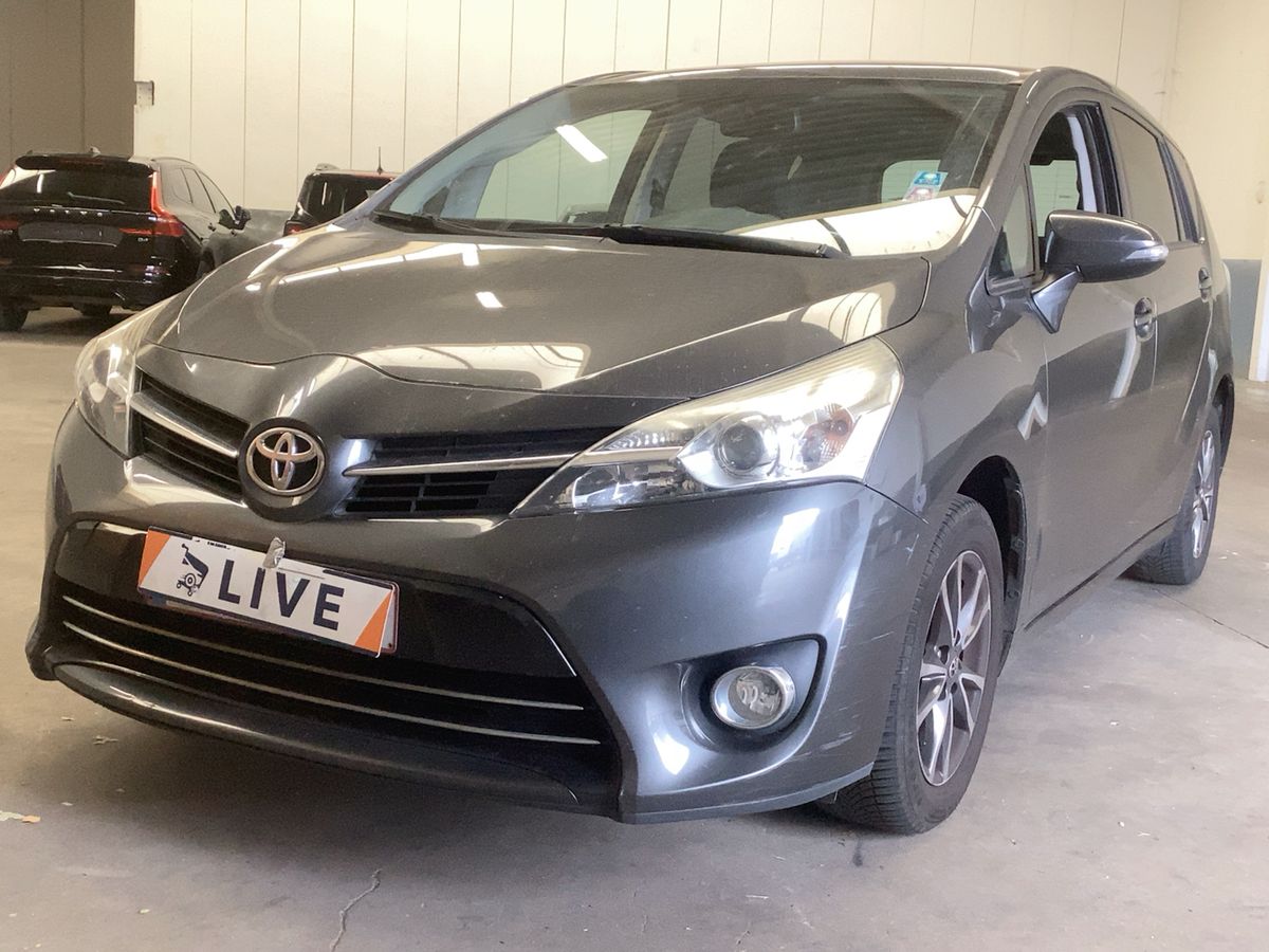 Toyota Verso 2015