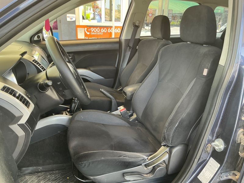 Mitsubishi Outlander 2.0 DI-D Kaiteki 2007 – снимка 29