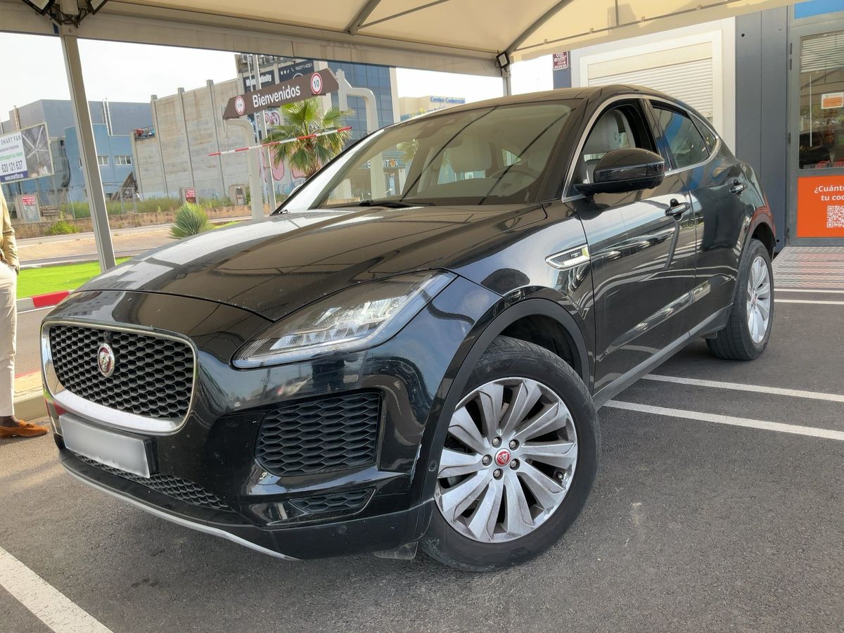 Jaguar E-Pace 2018 — photo 1