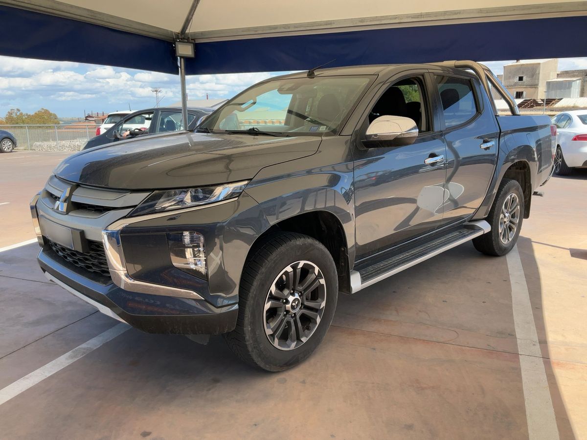 Mitsubishi L d'occasion