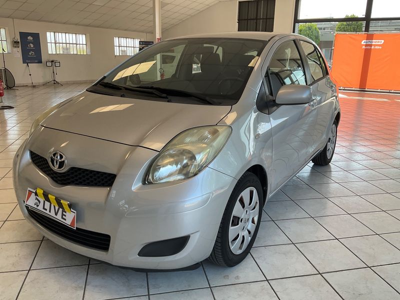 Yaris 1.33 Dual VVT-i Sol