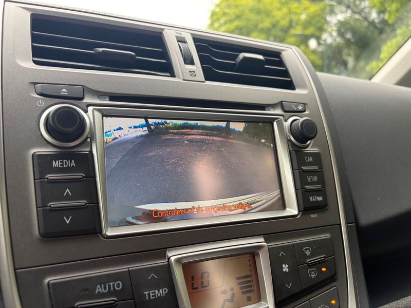 Toyota Verso-S 1.33 Dual VVT-i Club — zdjęcie 22