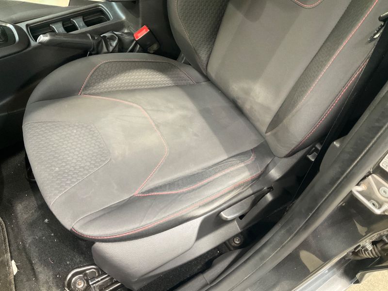 Ford Focus 1.0 EcoBoost ST-Line 2018 – снимка 24