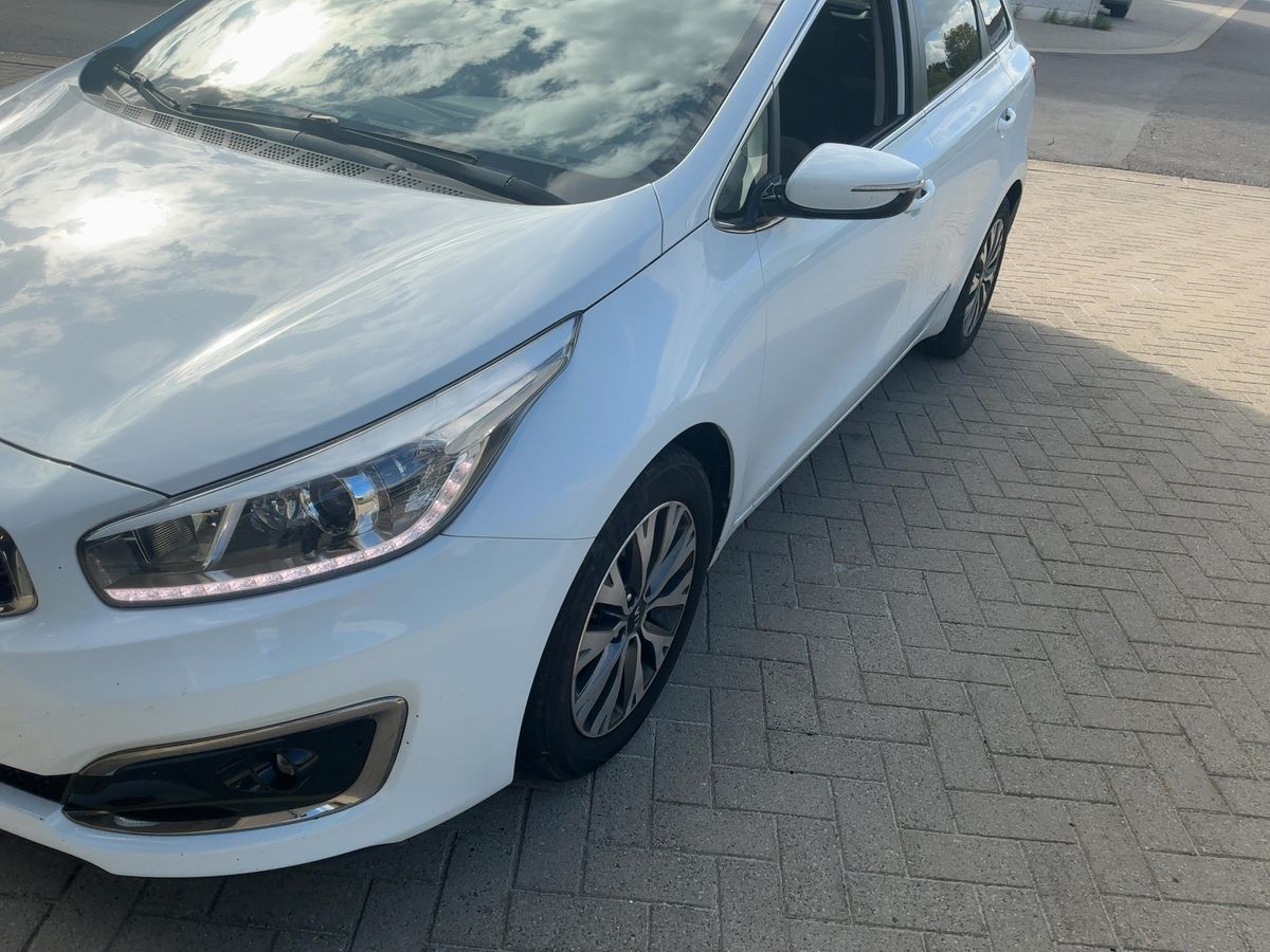 Kia cee'd 1.6 CRDi Dream Team